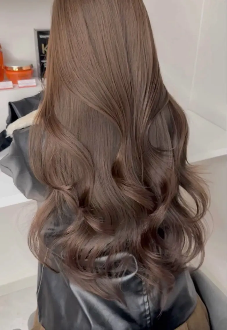 ロング ヘアカラー ワンカラー/レイヤー 🩷モエのヘアスタイル