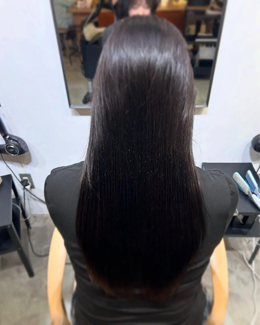 ロング トリートメント アワタケ リンのヘアスタイル