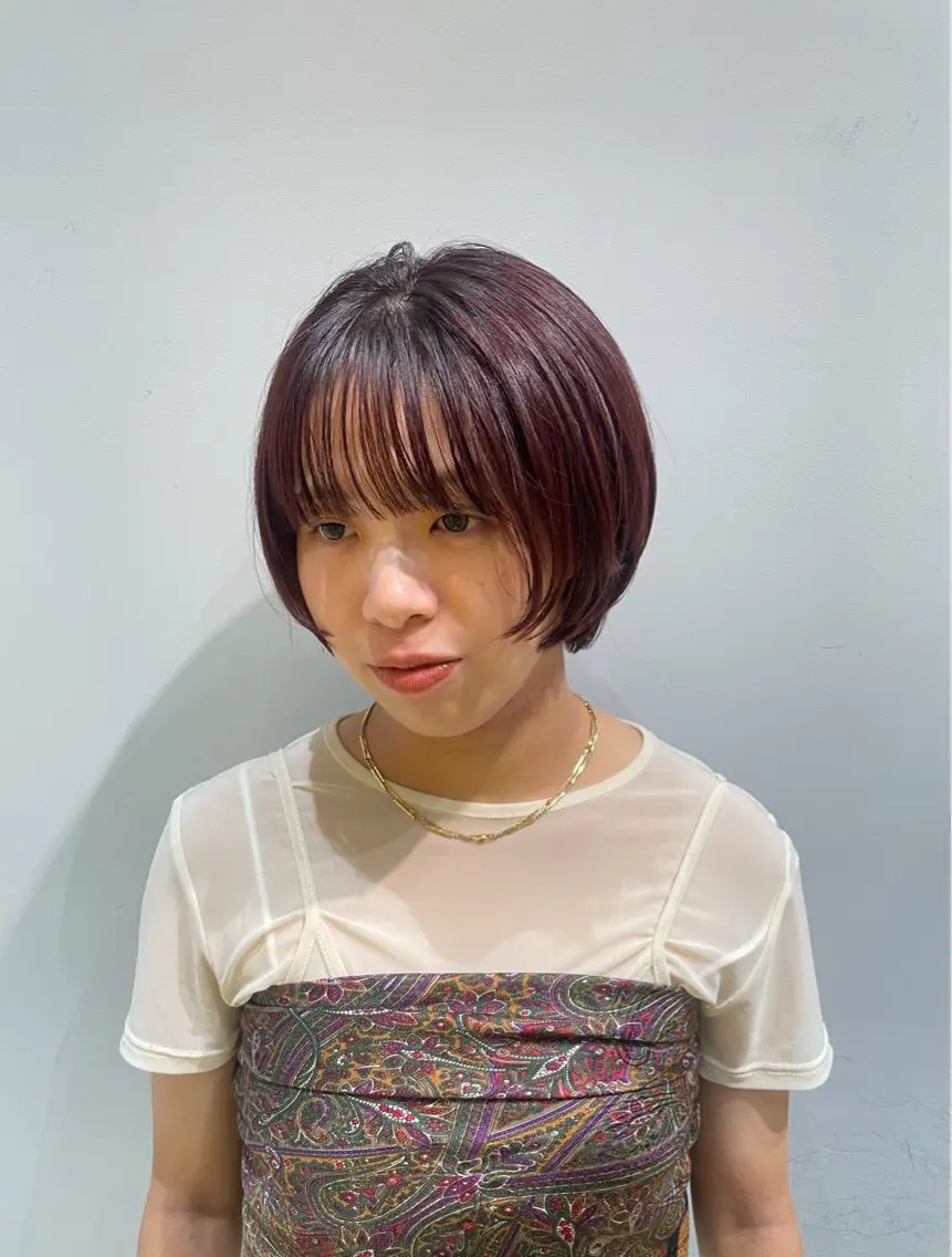 ショート カラー ショートレイヤー ボルドーカラー レイヤーカット ショートヘア カット ヘアカラー トリートメント 縮毛矯正/レイヤー 🌙児玉光瑠のヘアスタイル