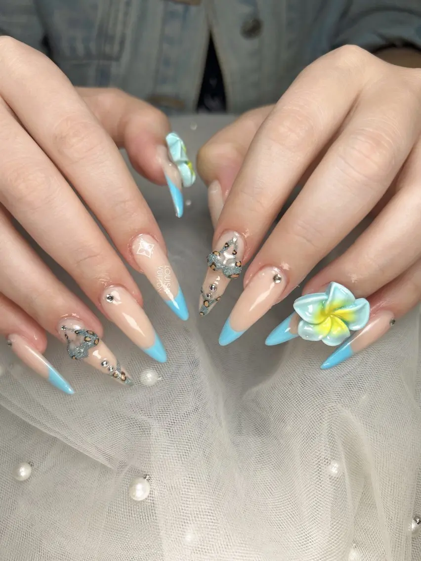 ネイル ハンドネイル ゆき 🌻ひまわりサロンのネイルデザイン