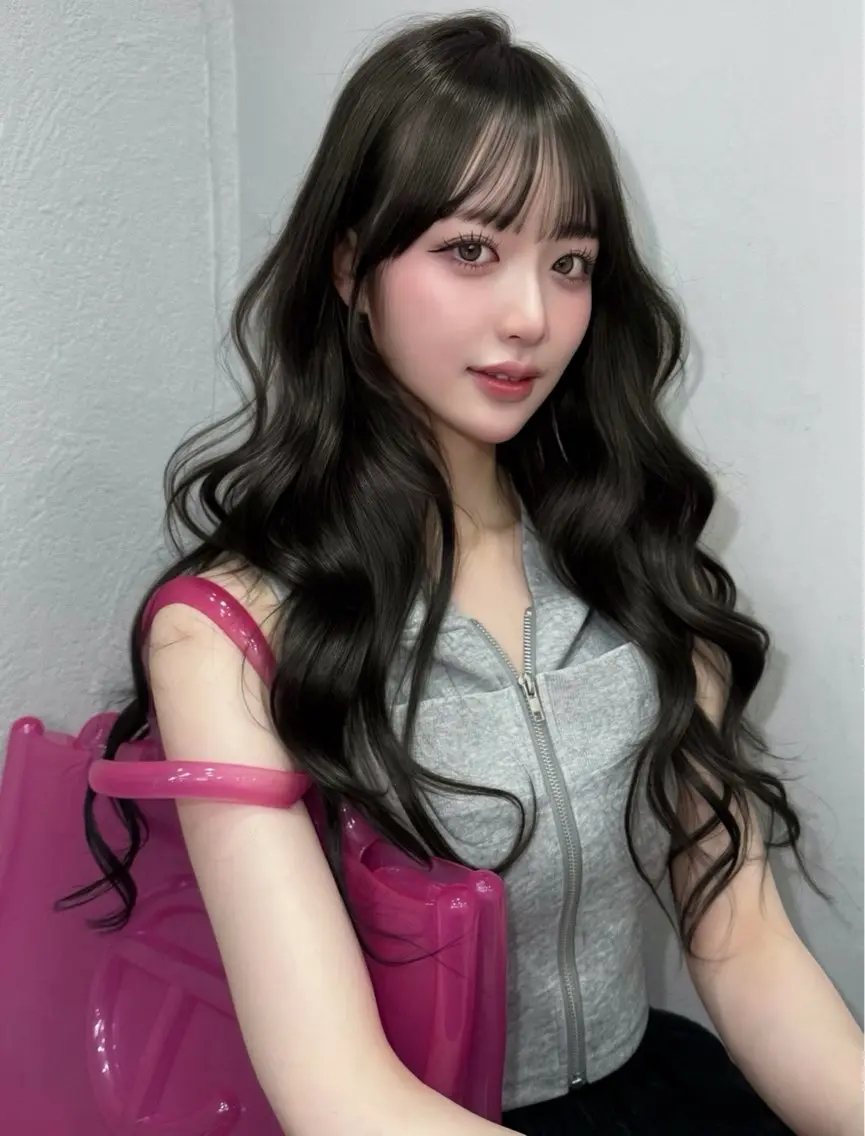 ロング ヘアカラー トリートメント 𝑴𝑶𝑲𝑨渋谷 トレンド韓国ヘア🩷のヘアスタイル