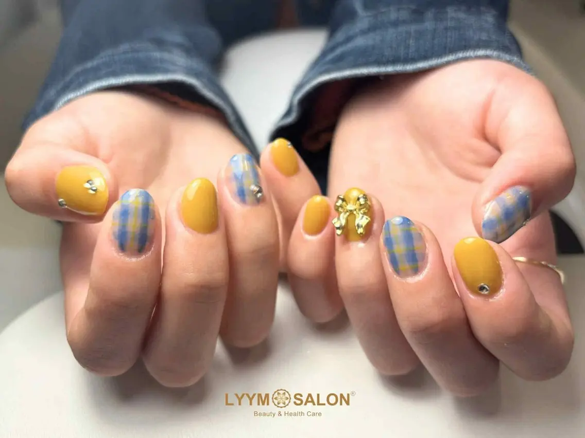 ネイル VAN NAIL 海老名展のネイルデザイン
