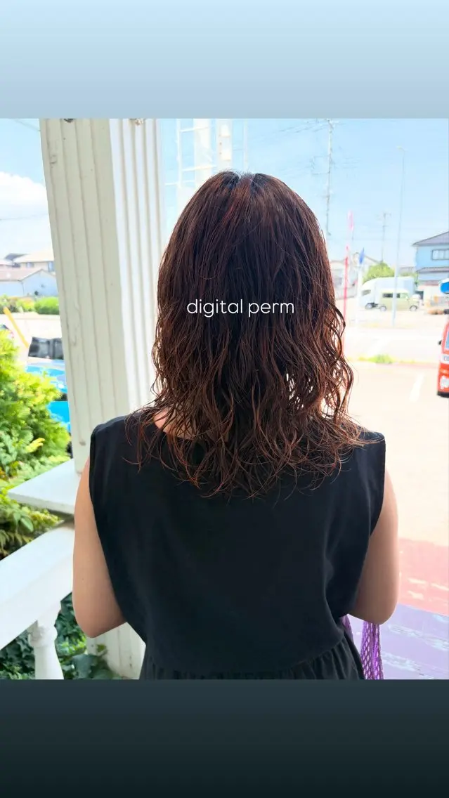 セミロング カラー セミロングパーマ カット ヘアカラー パーマ 江原 彩華のヘアスタイル
