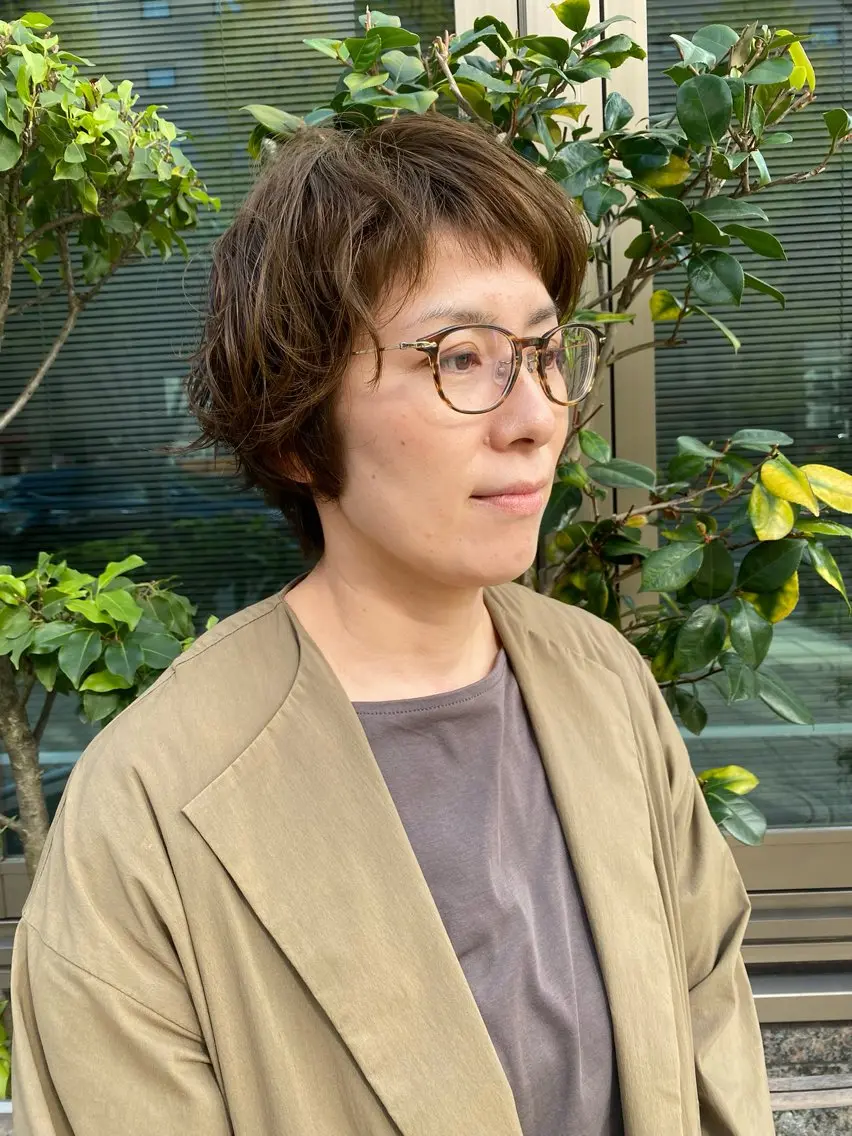 ショート くせ毛 ショートヘア 伊藤 優花のヘアスタイル