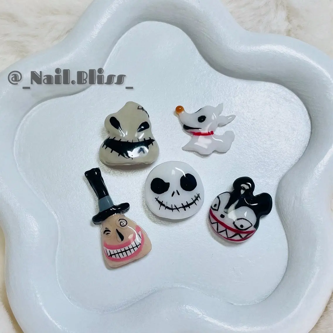 ネイル ハンドネイル NAIL BLISSのネイルデザイン