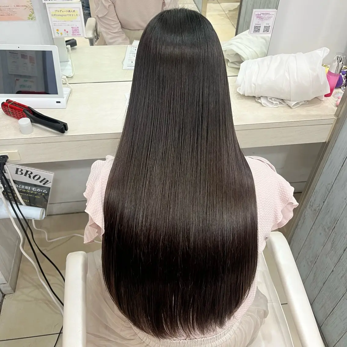 【☄️期間限定30%OFF☄️】カット➕縮毛矯正➕トリートメント(ロング料金別)¥12000の写真