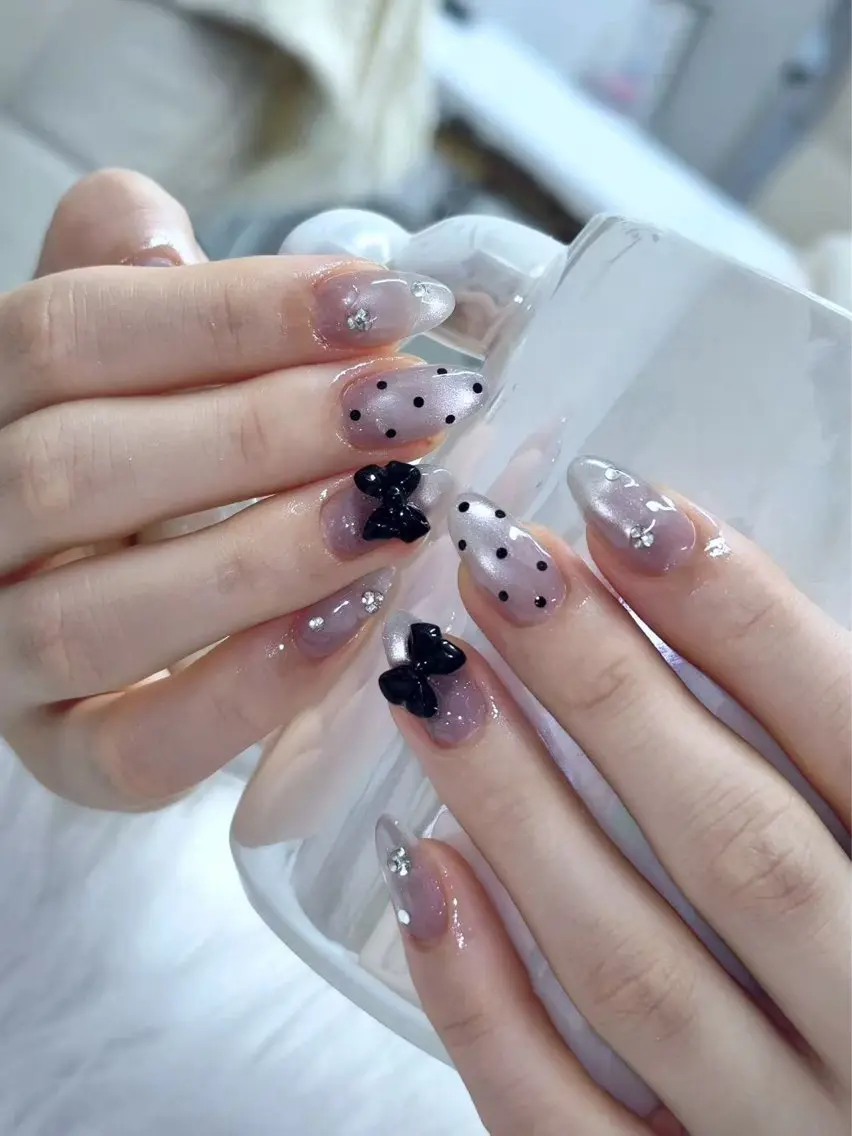ネイル Glow Nail スカルプ専門店のネイルデザイン