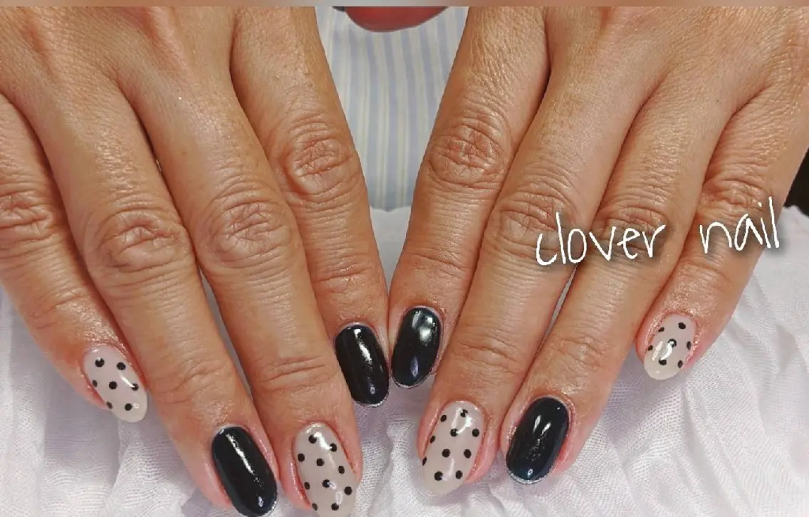 ネイル 持ち込み ハンドネイル clover nailのネイルデザイン