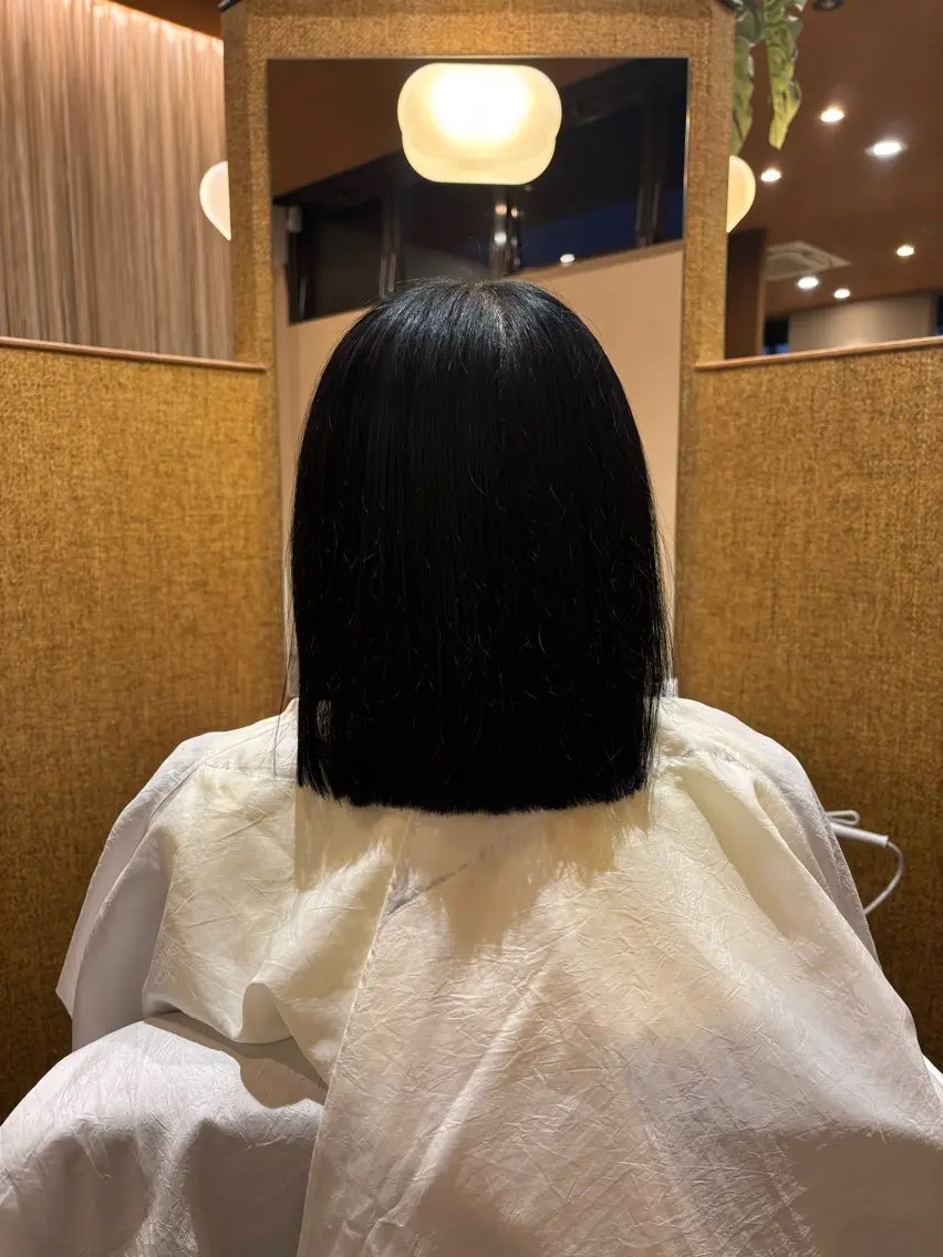 ショート ボブ affetto山田 彩智のヘアスタイル