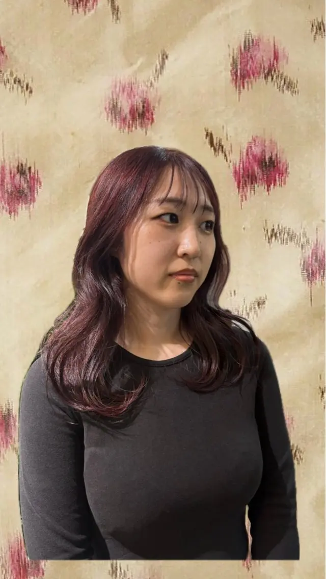 ミディアム カラー ヘアアレンジ ボルドーカラー ヘアカラー カワクボ ソラのヘアスタイル