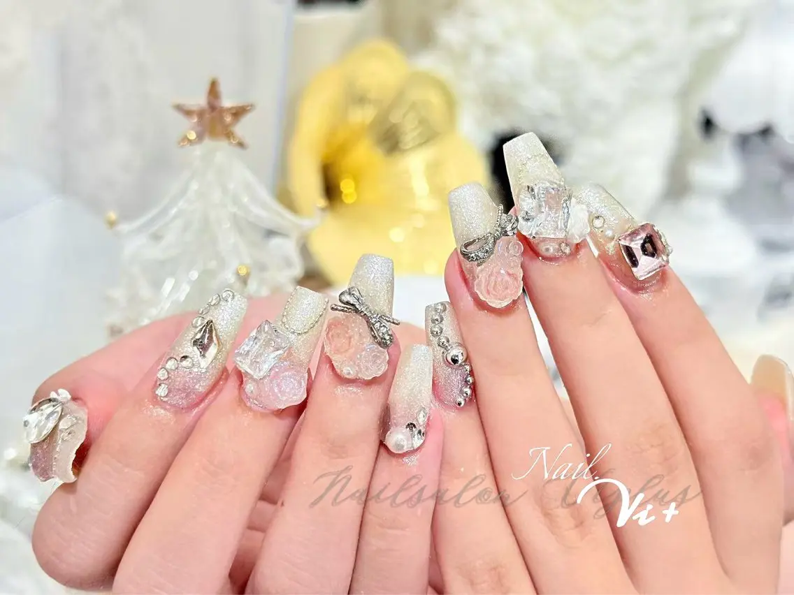 ネイル ハンドネイル ✨Nailsalon Vi+✨のネイルデザイン