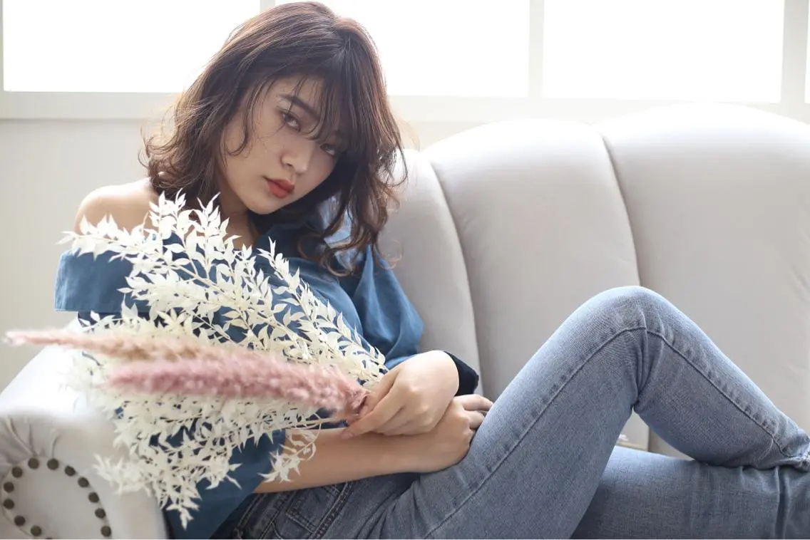 ミディアム カラー サワタ ミサのヘアスタイル