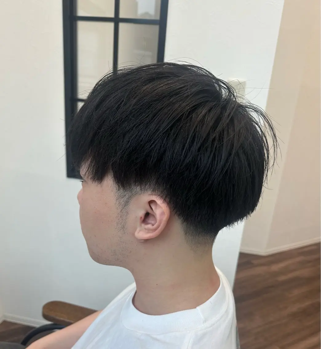 メンズ マッシュ 刈り上げ 🪼スペースサロン アラキ🪼のヘアスタイル