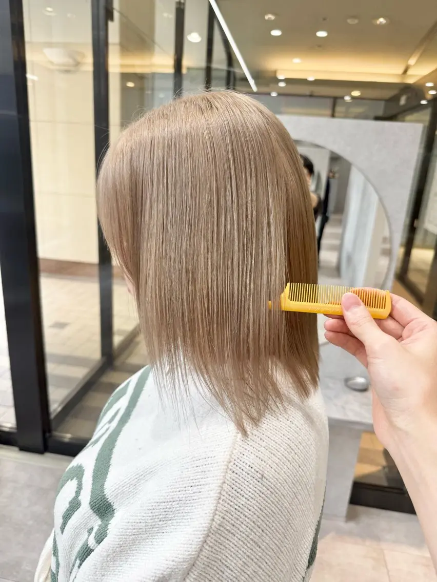 ショート カラー カット ヘアカラー トリートメント 水野 亨祐のヘアスタイル