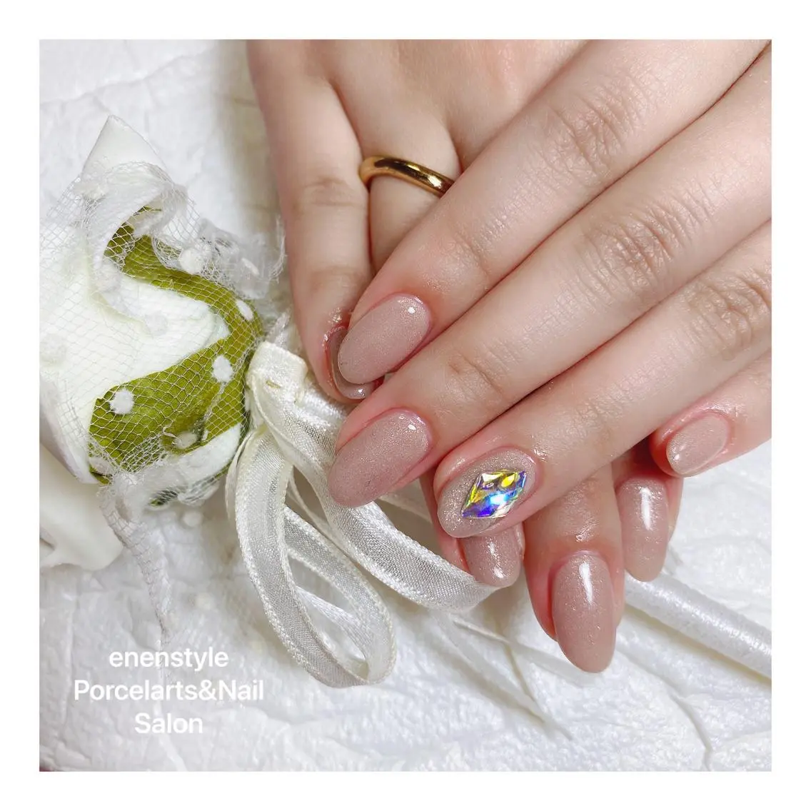 ミディアム ネイル 🐾enen style 🐾のネイルデザイン
