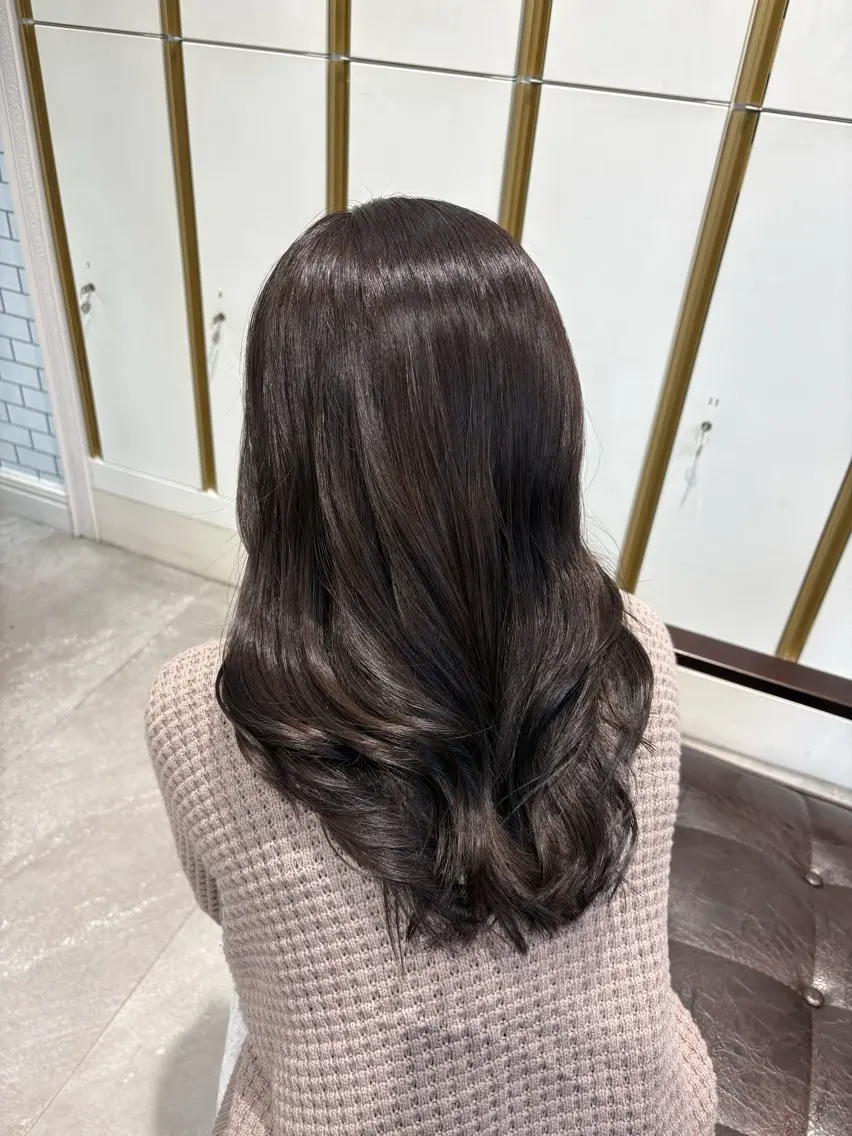 セミロング カット ヘアカラー トリートメント 艶髪/透明感カラー 🫧韓国ヘアのヘアスタイル