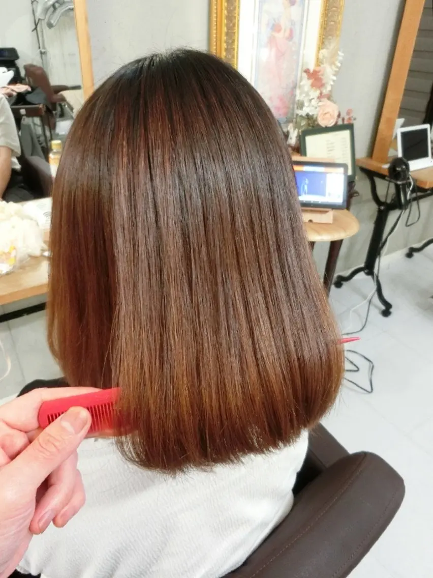 ミディアム パーマ カット 縮毛矯正 nao 艶カラー・髪質改善のヘアスタイル