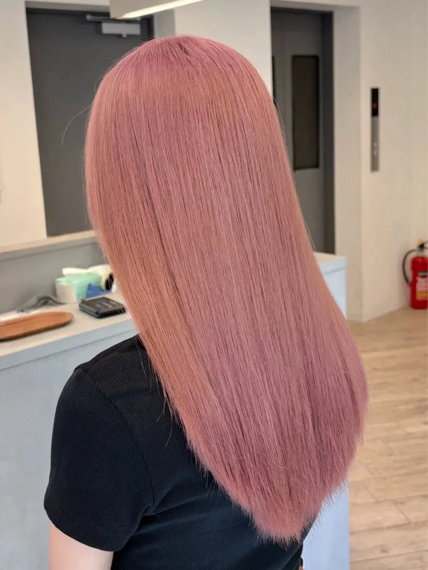 セミロング ヘアカラー ケアブリーチ🌟 ♢WATARU♢のヘアスタイル