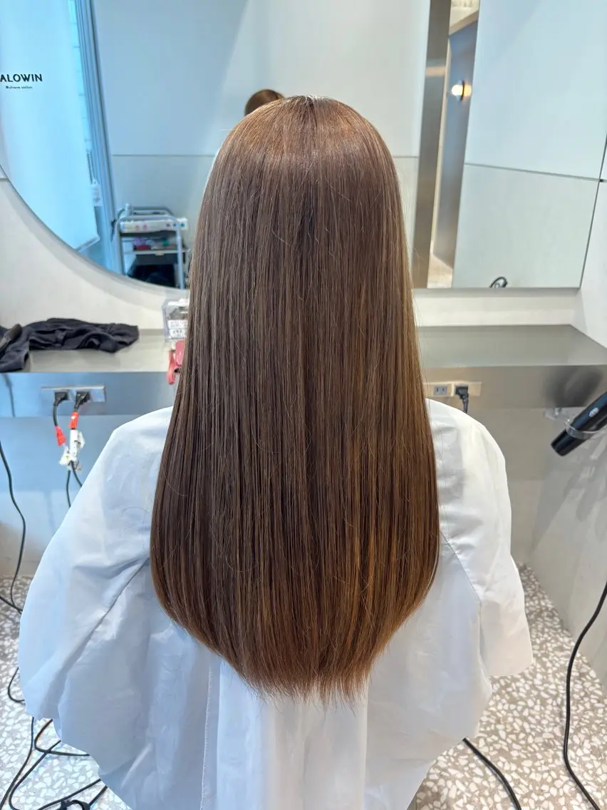 ロング カット ヘアカラー kazufumi ..のヘアスタイル