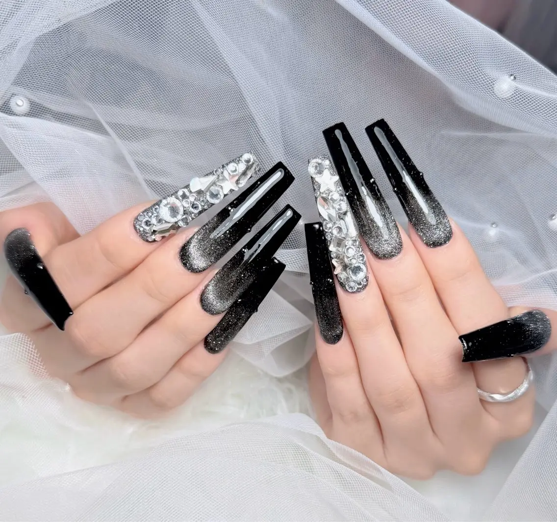 ネイル アートネイル フレンチネイル ジェルネイル 韓国ネイル マグネットネイル ハンドネイル Lenie Nail Okuboのネイルデザイン
