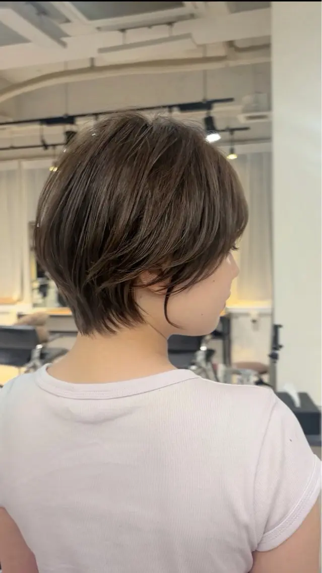 ショート 久保 佳乃のヘアスタイル