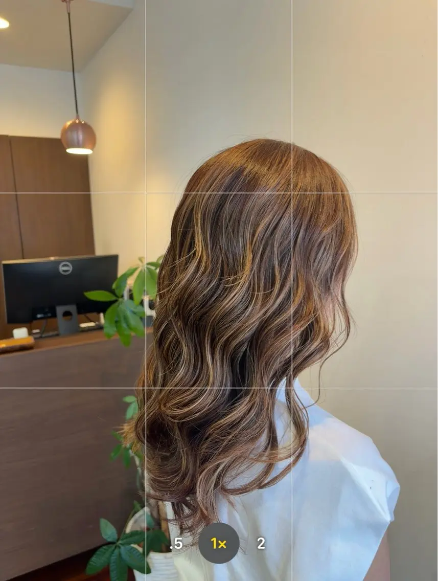 セミロング カット ヘアカラー 金岡 碧のヘアスタイル