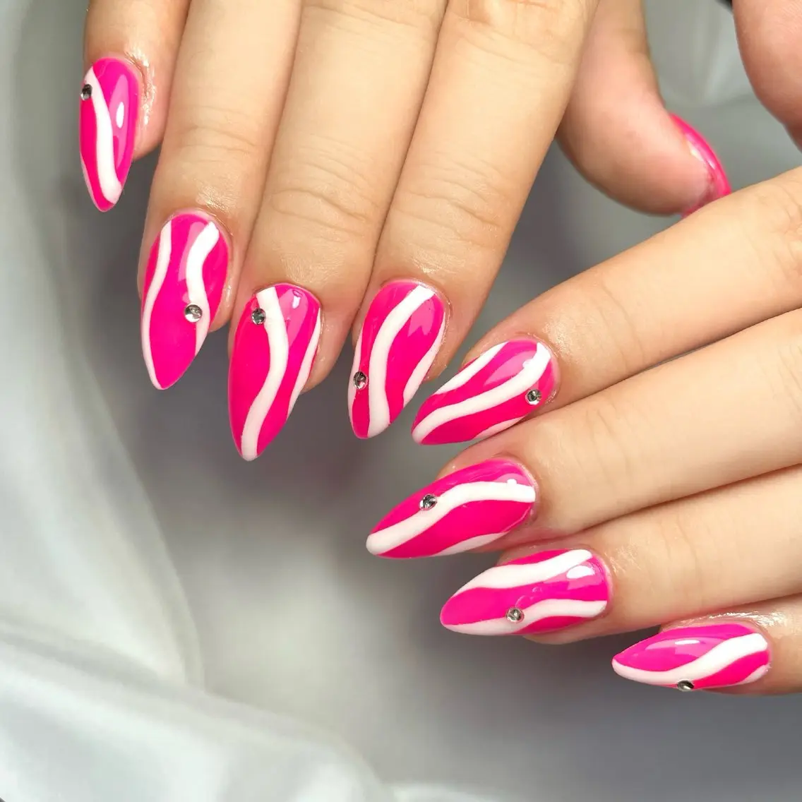 ネイル ピンク ハンドネイル Oracion Nailのネイルデザイン