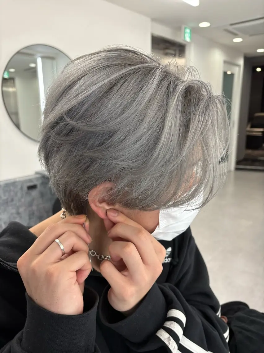 カラー メンズ 東 奎吾のヘアスタイル
