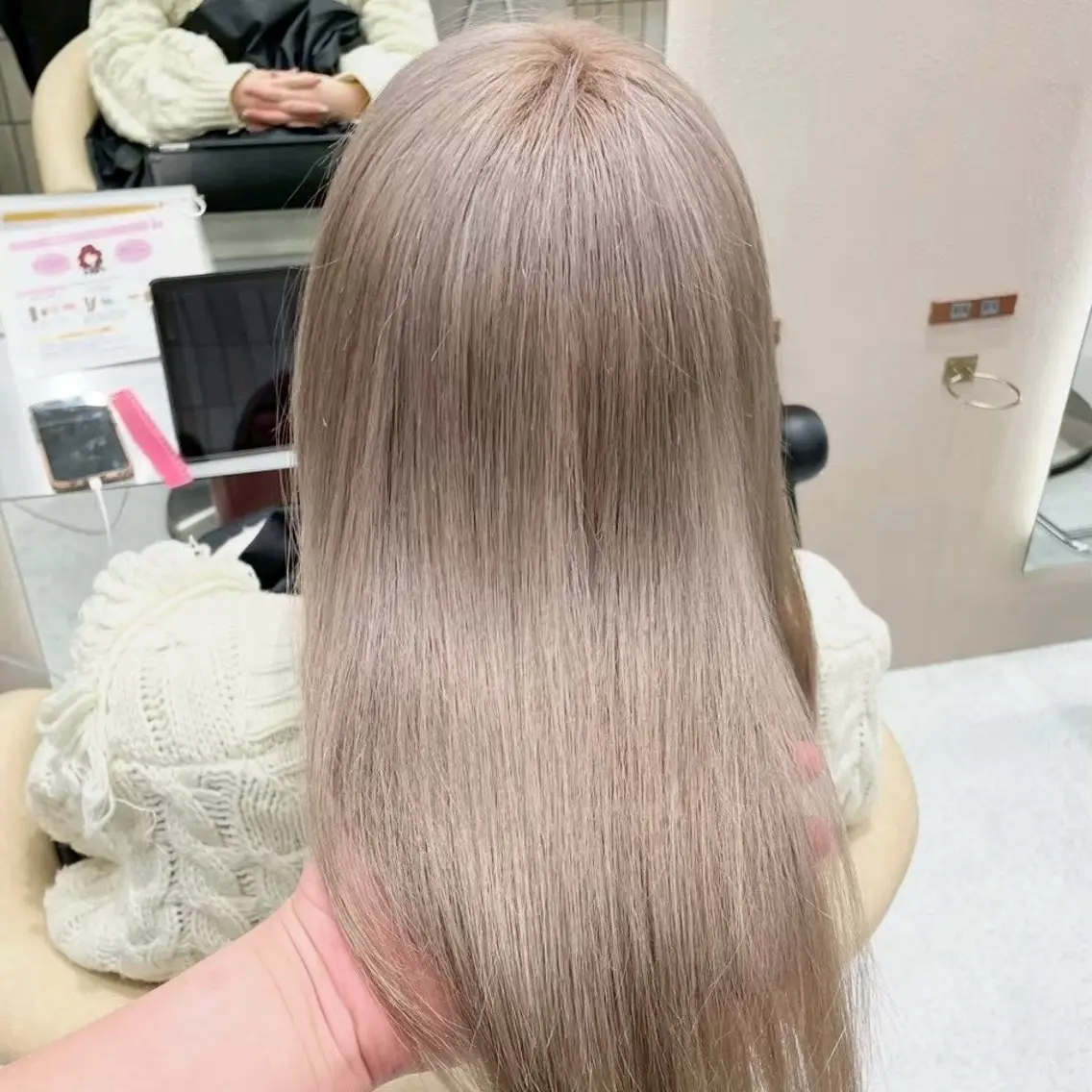 ロング カット ヘアカラー トリートメント 🦋高屋敷陸🦋 レイヤー/ハイトーンのヘアスタイル