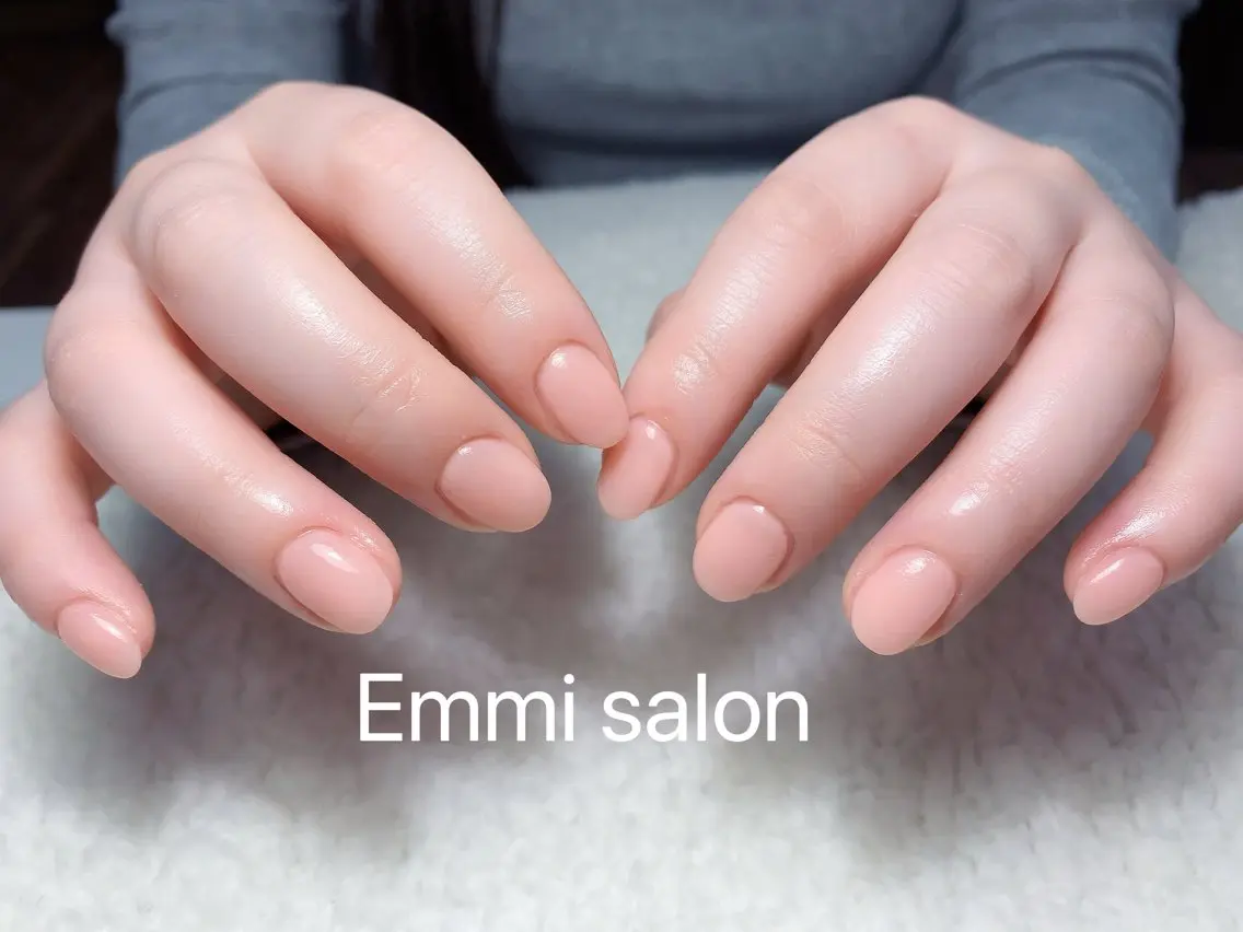 ネイル ワンカラーネイル Emmi salonのネイルデザイン