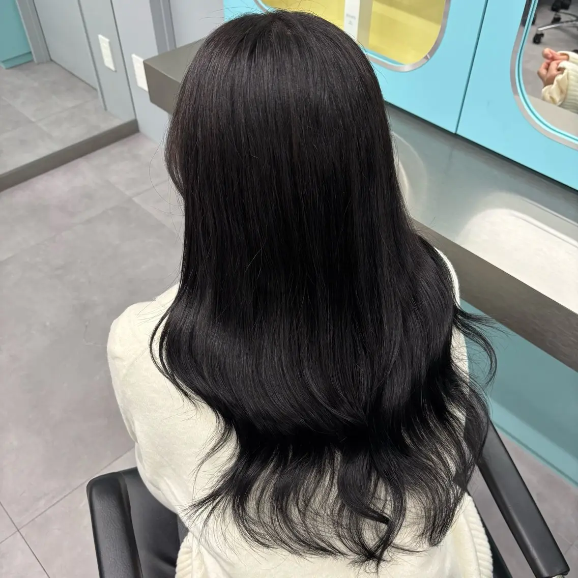 ロング 顔まわりレイヤー 顔周りカット 髪質改善 韓国風ヘア レイヤーカット Mio/韓国風 透明感カラー/西梅田のヘアスタイル