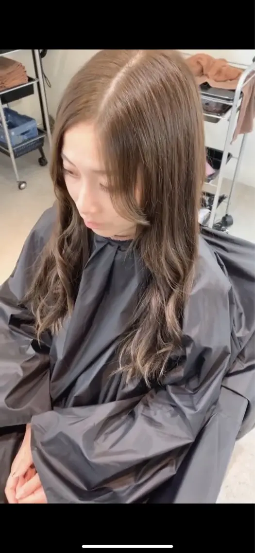 ロング カラー Agu peachのヘアスタイル