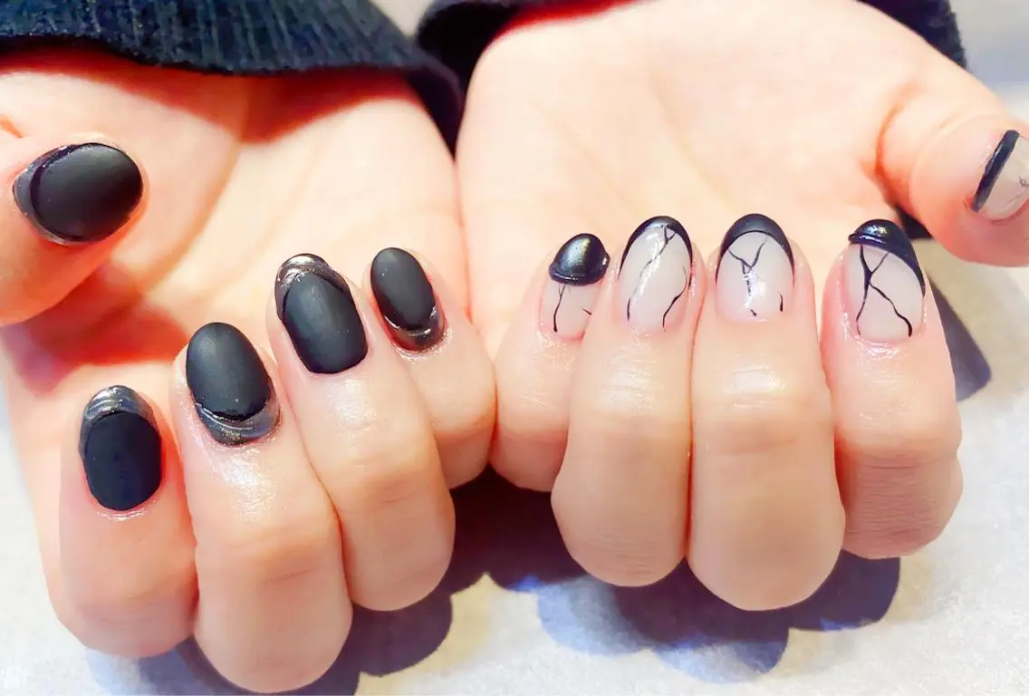 ショート ハンドネイル NAILSALON 🍔Timna🍟のネイルデザイン