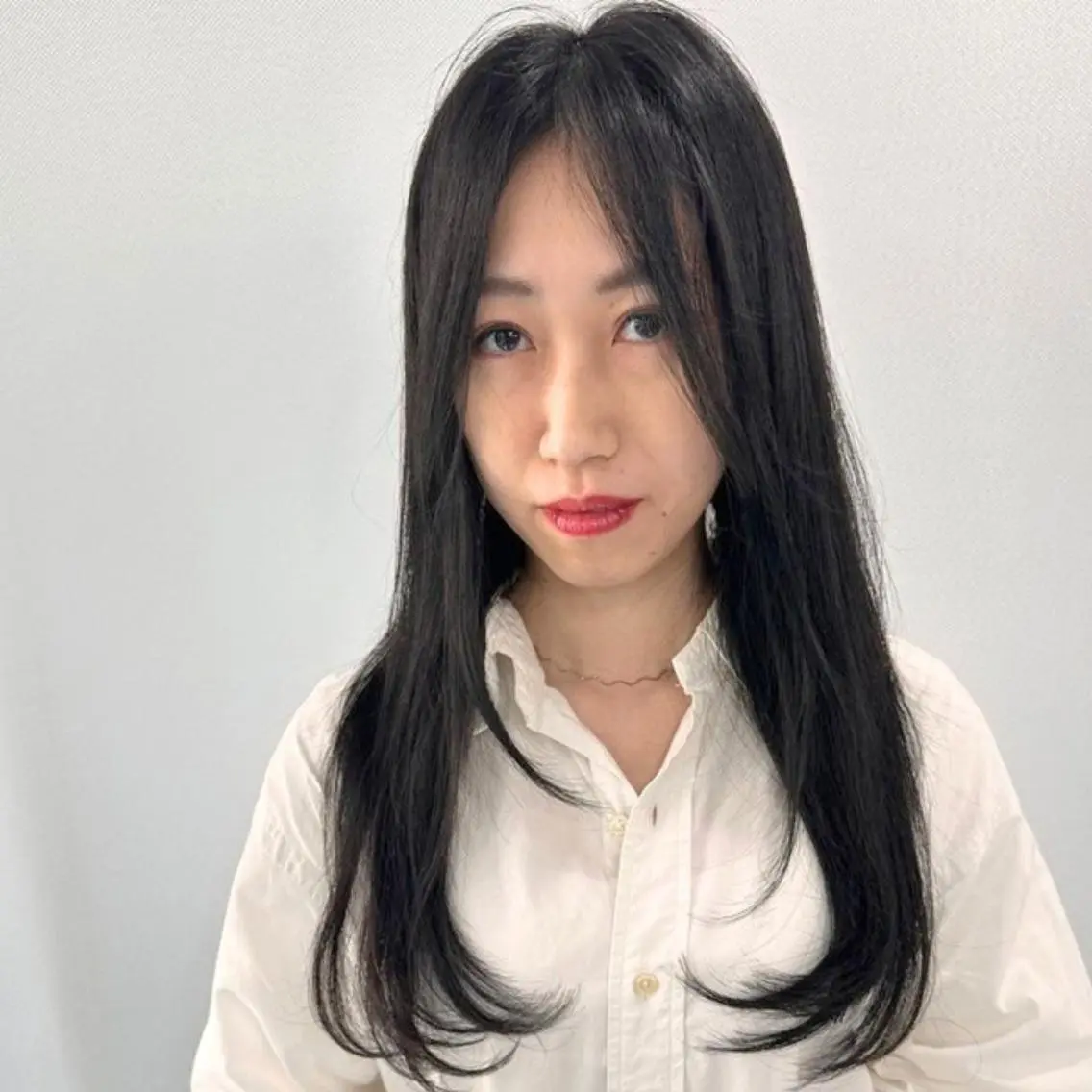 ロング 伸ばしかけ レイヤーカット ロング 小顔カット トリートメント ❇️安達 優心❇️ レイヤー/艶髪特化のヘアスタイル