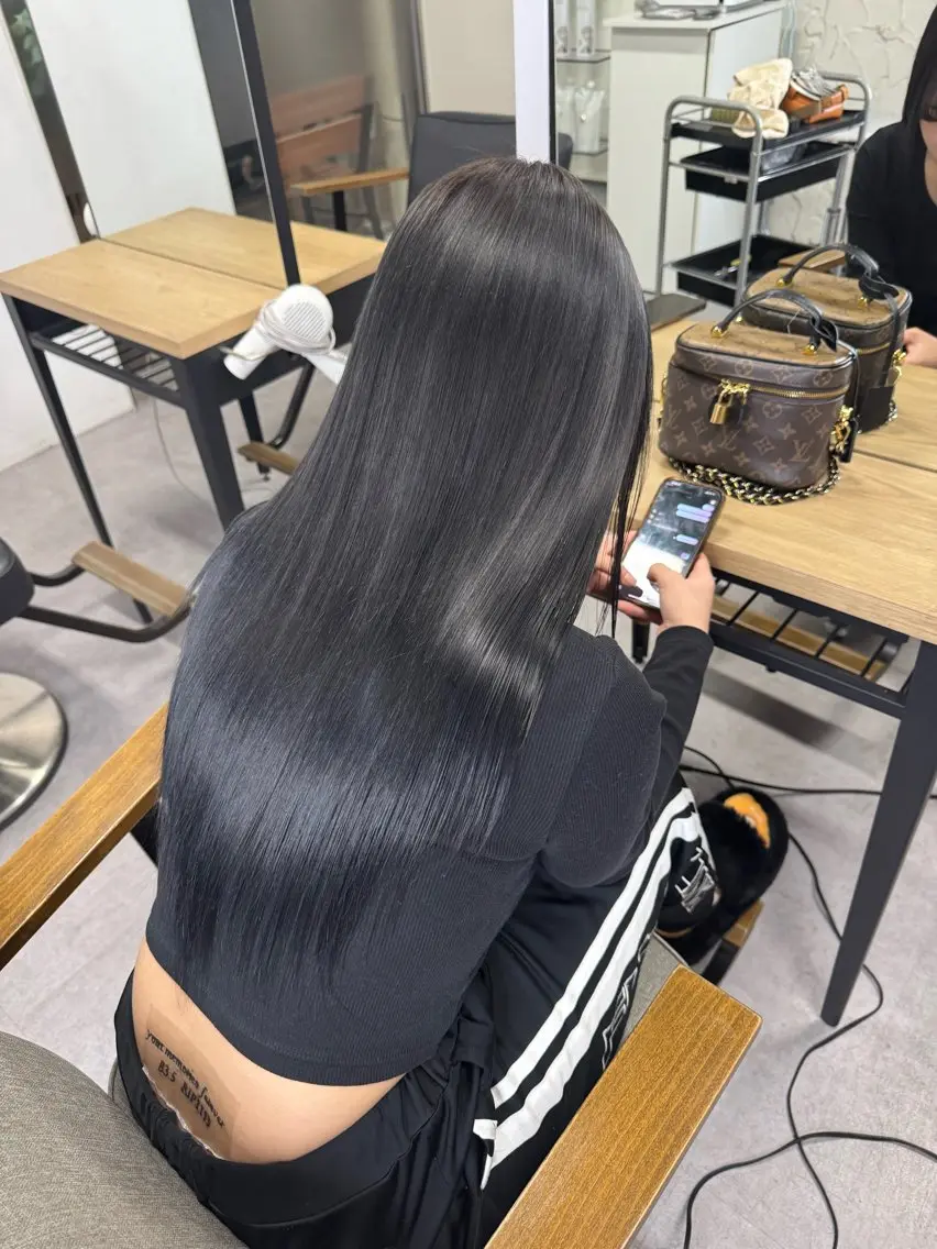 カラー ヘアカラー SWAY_KAI_ 長谷川魁のヘアスタイル