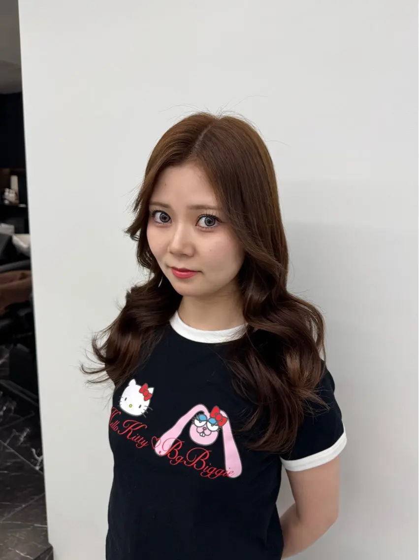 ロング カラー ブリーチ ブラウンカラー ブリーチなしカラー トリートメント カット ヘアカラー トリートメント ベージュ/エクステ /職人/KENTAのヘアスタイル