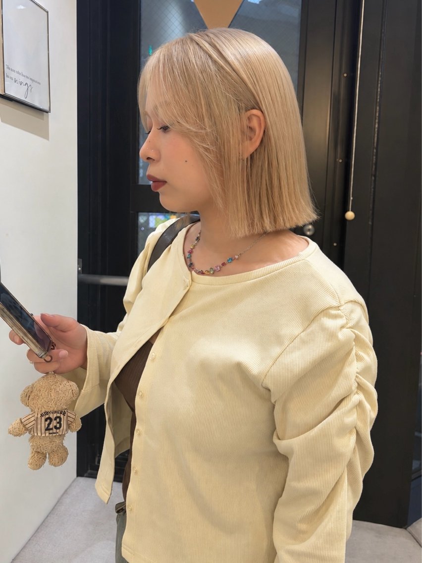 ショート カラー 透明感🎀アレンジ 🎀レイヤー　ERIのヘアスタイル
