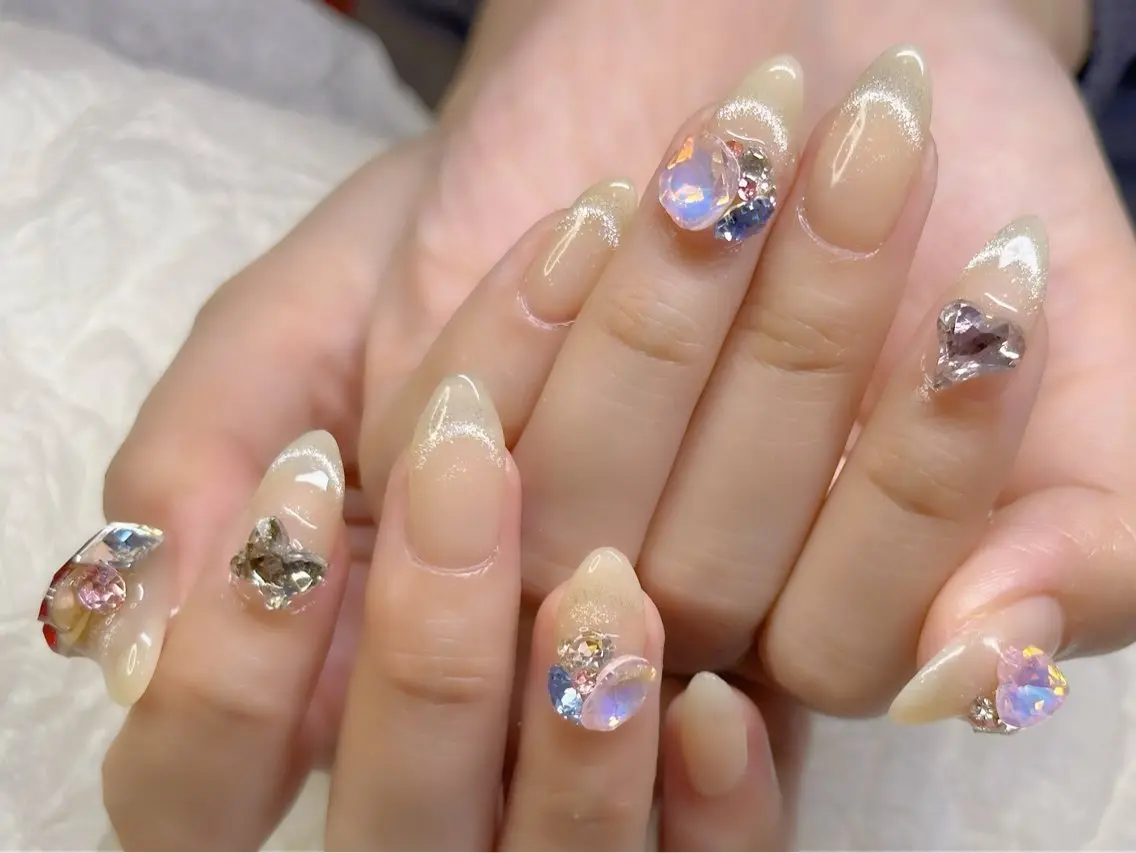 💎【長さだし】ワンカラー＋パーツつけ放題 ¥12,000 (500円パーツ10個まで)の写真