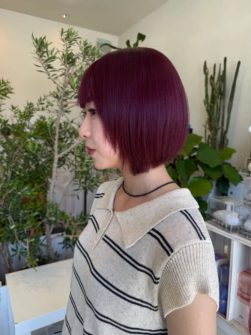 ショート ヘアカラー 中野 光瑠のヘアスタイル