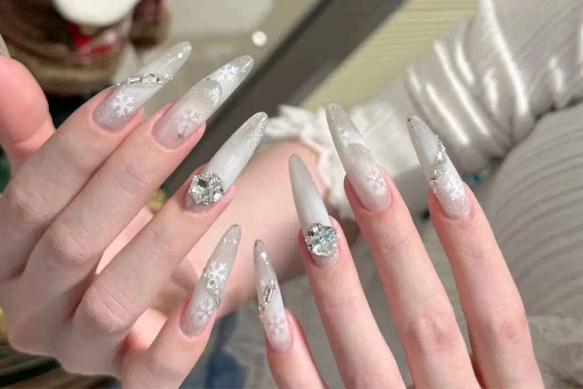 ネイル ハンドネイル D-BEAUTY Nailsalonのネイルデザイン