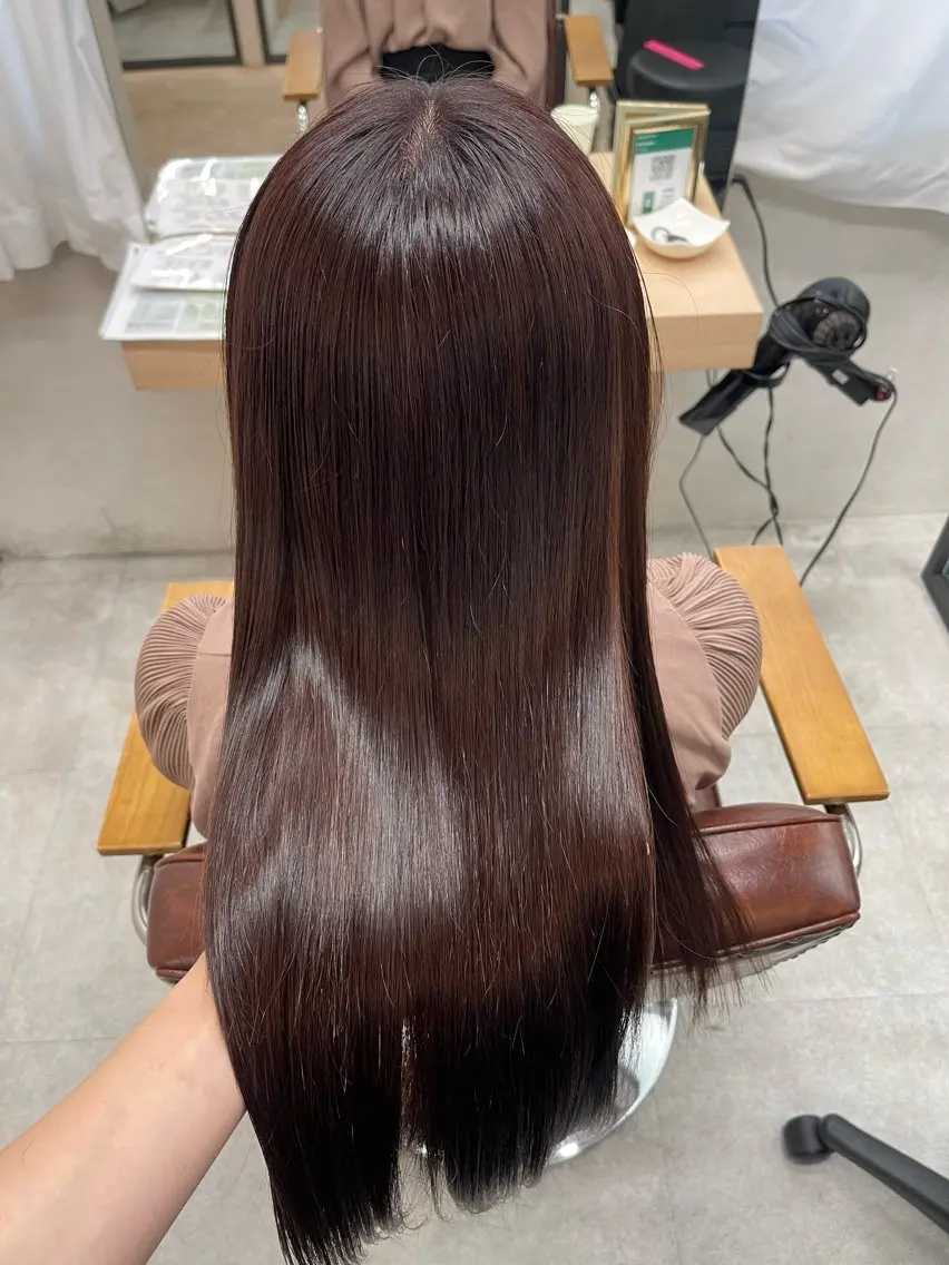 ロング カット ヘアカラー トリートメント tocca河原町〰️ 藤川日向のヘアスタイル