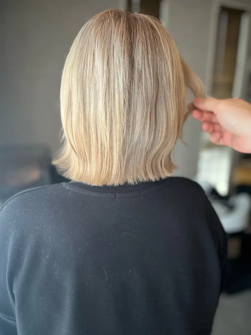 カラー soins de MaLilyのヘアスタイル