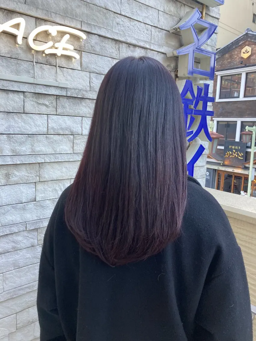 ロング カラー ブラウンカラー レッドカラー レッドブラウン ヘアカラー ピンクカラー🎀 米津 美佑のヘアスタイル