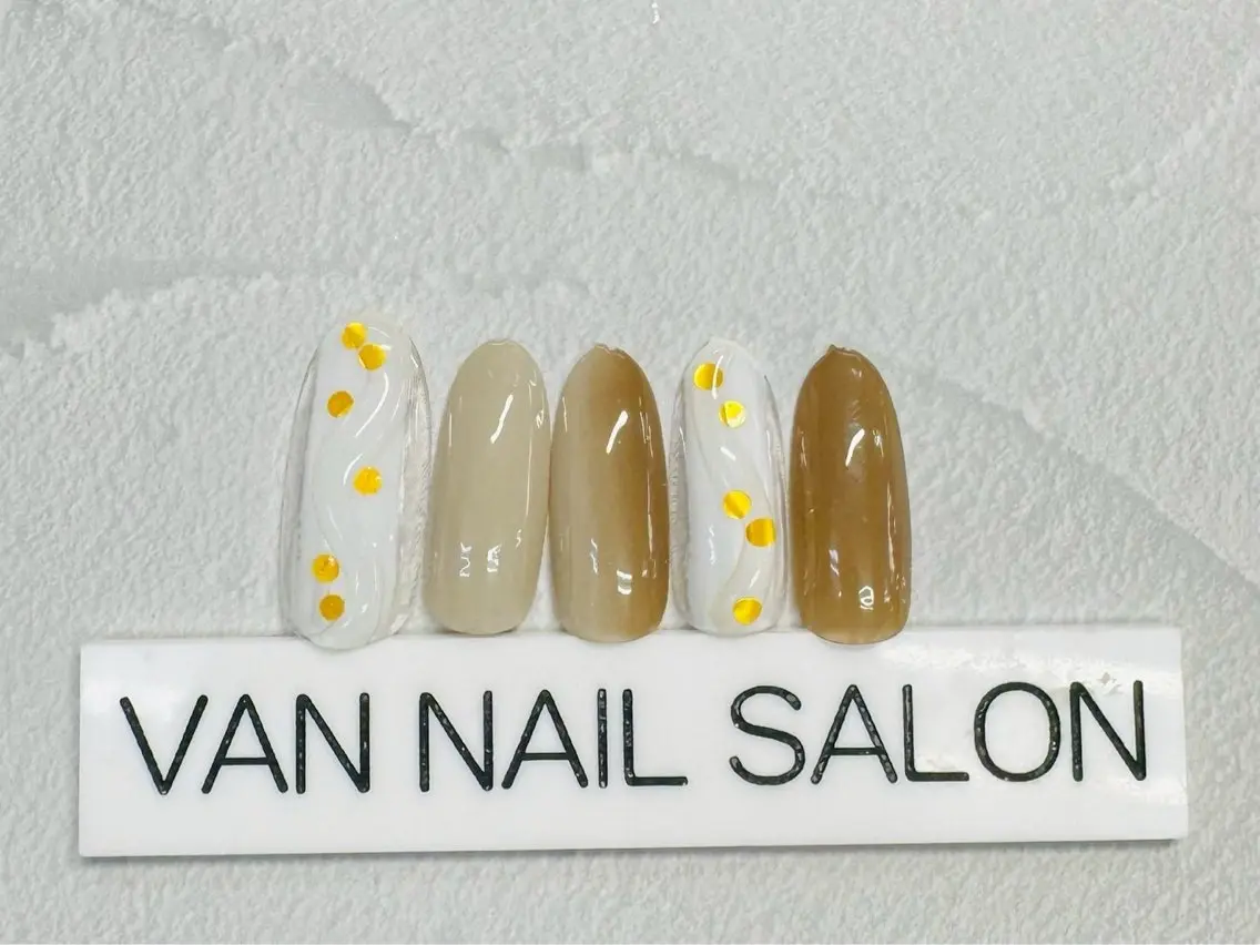 ネイル Van Nail Salonのネイルデザイン