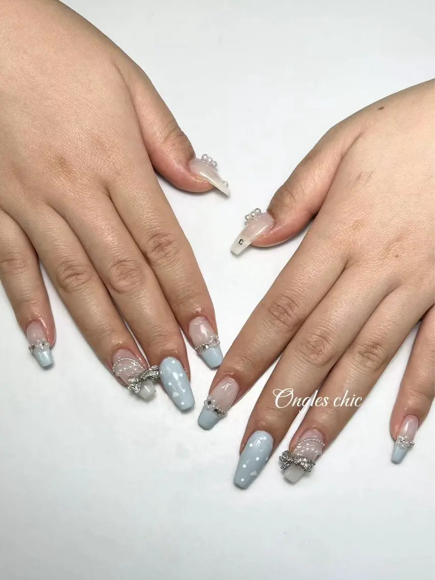 ネイル ハンドネイル ongles chicのネイルデザイン