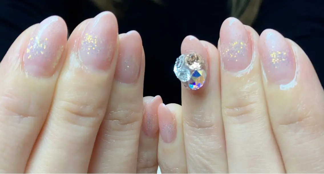 ネイル ニュアンスネイル🌈 MYU Nailsのネイルデザイン