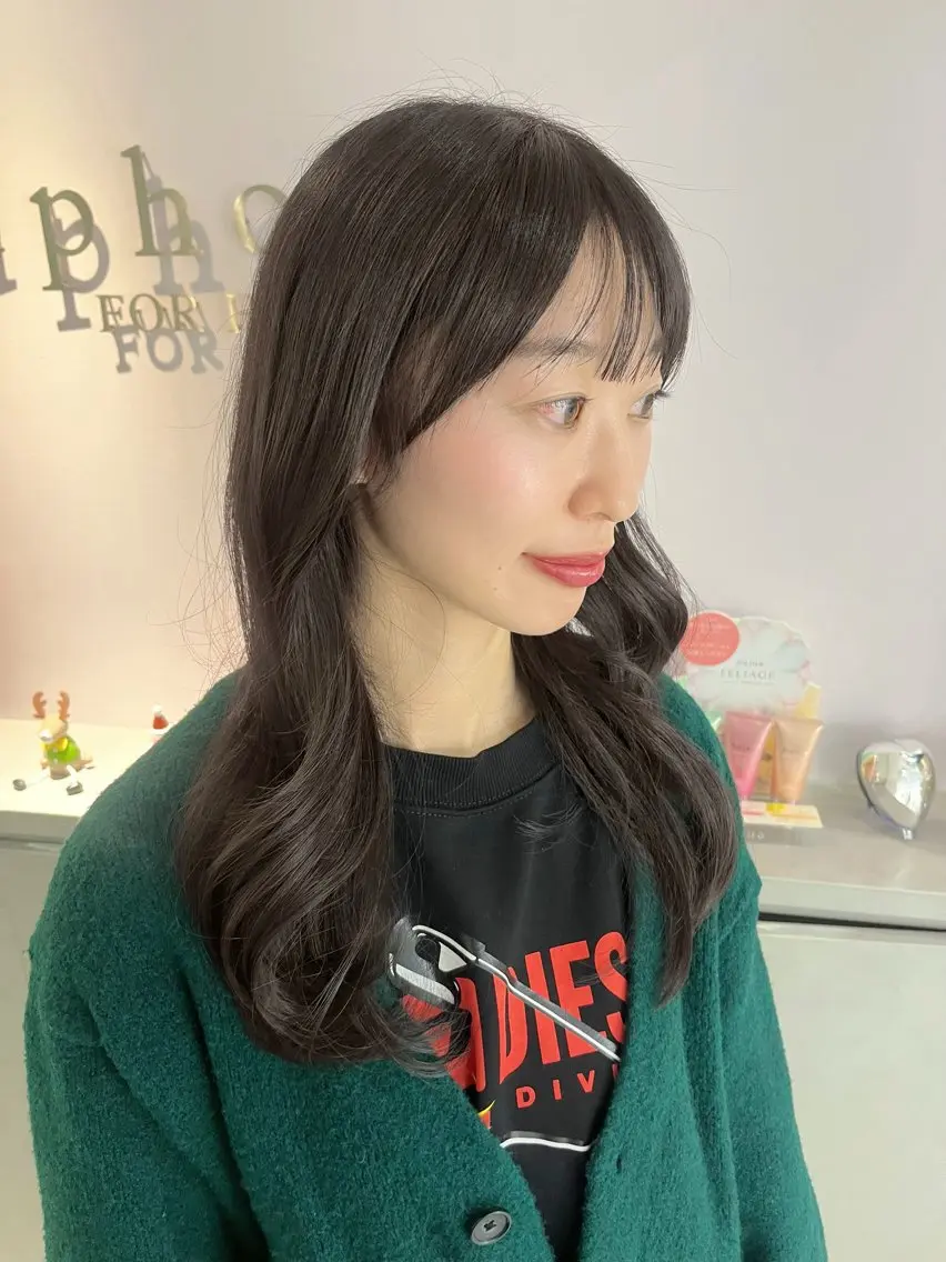 ロング 顔周りカット レイヤーカット 上品モテガーリー Rena🎀のヘアスタイル