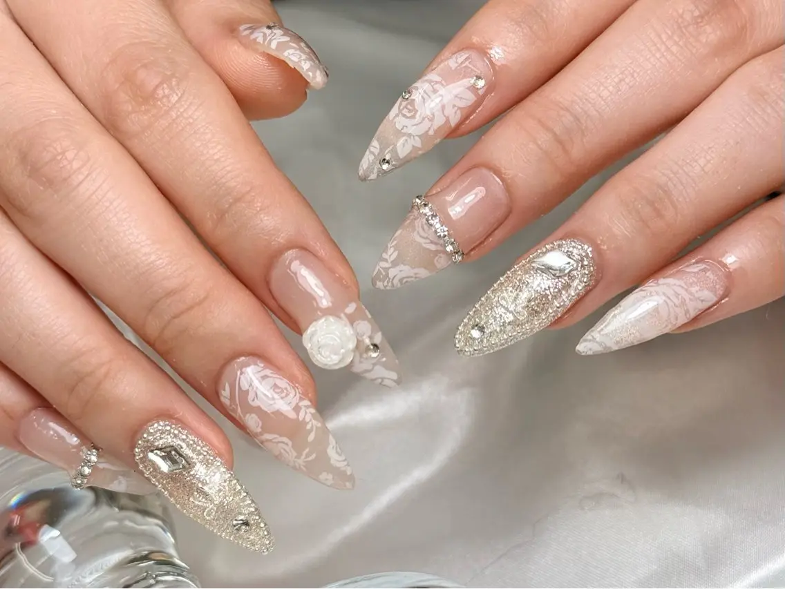 ネイル 韓国ネイル レース マグネットネイル シンプルネイル ワンホンネイル nail salon BONはるのネイルデザイン