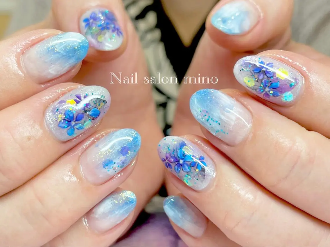 ネイル アートネイル マグネットネイル ミラーネイル シンプルネイル 三野　nail salon minoのネイルデザイン