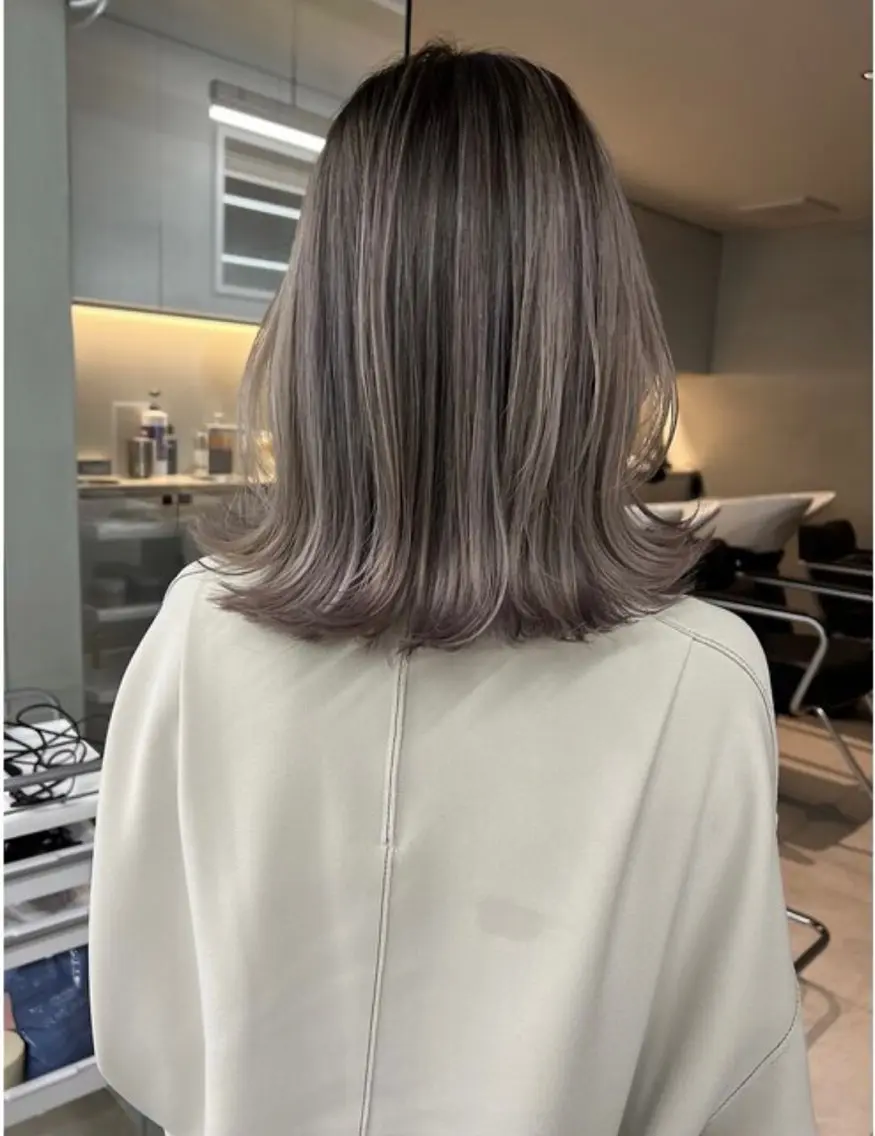 ミディアム ヘアカラー 野崎 海翔のヘアスタイル